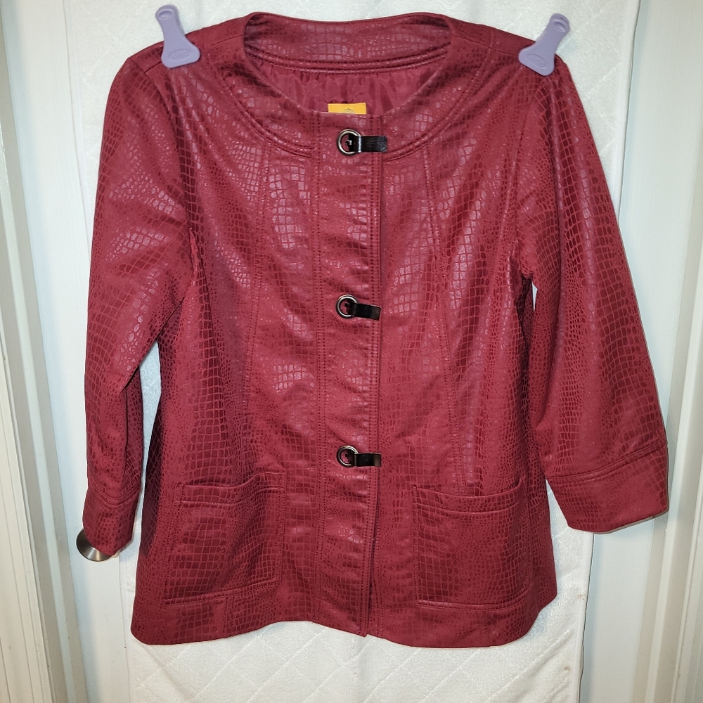 Ruby Rd. Faux Suede Crocodile pattern Jacket in Burgundy Size 8 (Small)